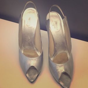 Gucci Silver Peep Toe Heels
